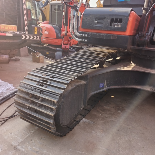 2023 Doosan DX225-44117069