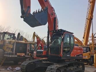 صورة ل 2023 دووسان DX225