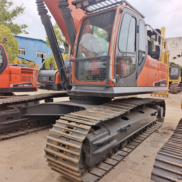 2022 Doosan DX340-44117551
