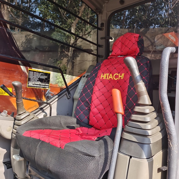 2023 Hitachi ZAXIS 70-44117887