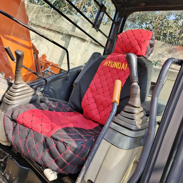 2023 Hitachi ZAXIS 70-44117896