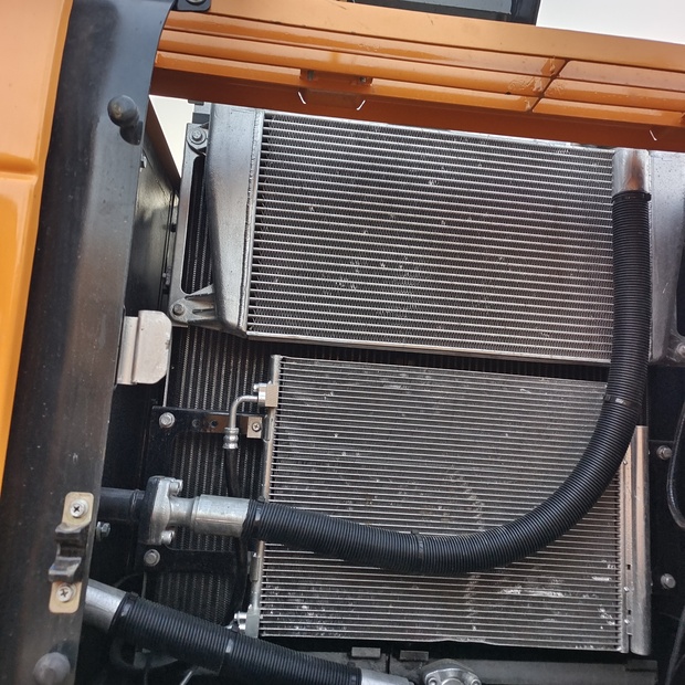 2023 Hyundai HX225HD-44118034