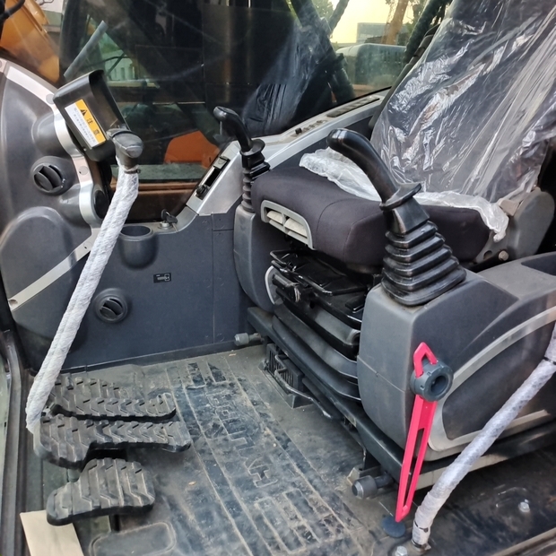 2023 Hyundai HX225HD-44118036