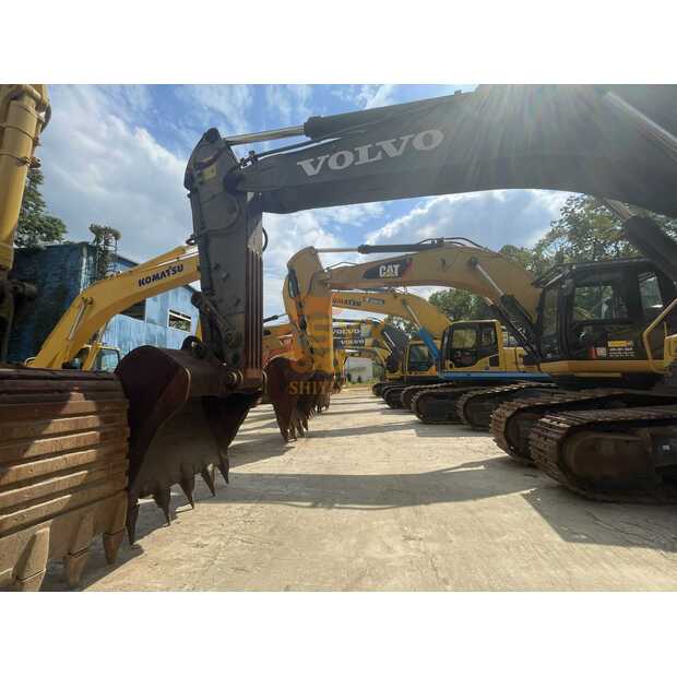 2023 Volvo 360BLC-44118057