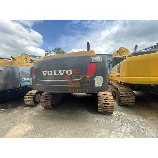 2023 Volvo 360BLC-44118064