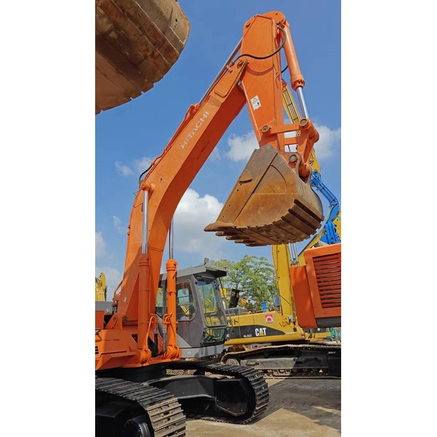 2020 Hitachi ZX450-44118260