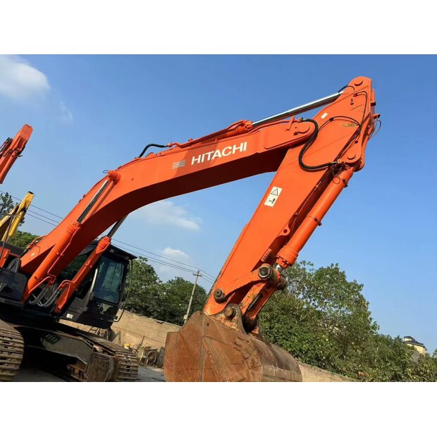 2020 هيتاشى ZX470-44118273