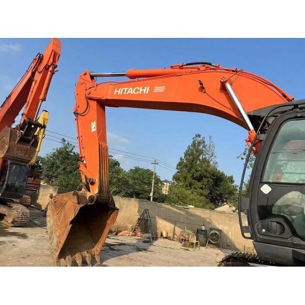 2020 هيتاشى ZX470-44118278