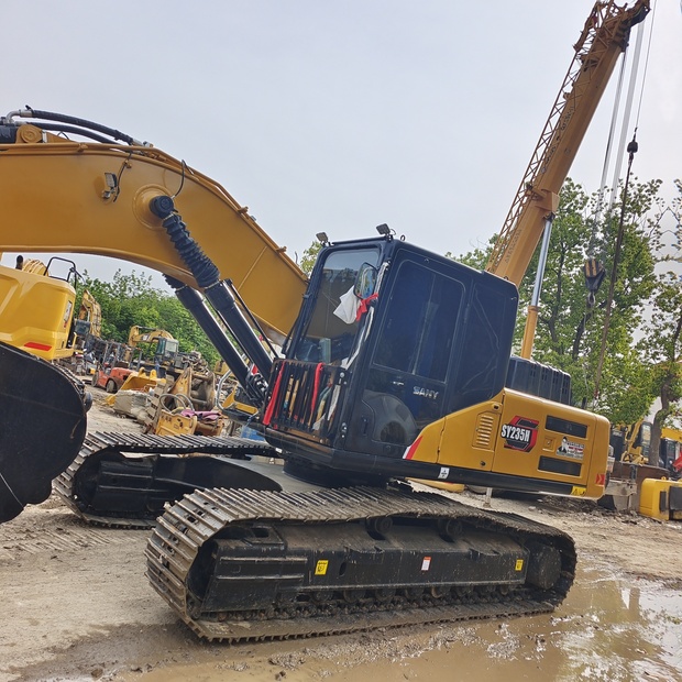 2023 SANY SY235H-44118439