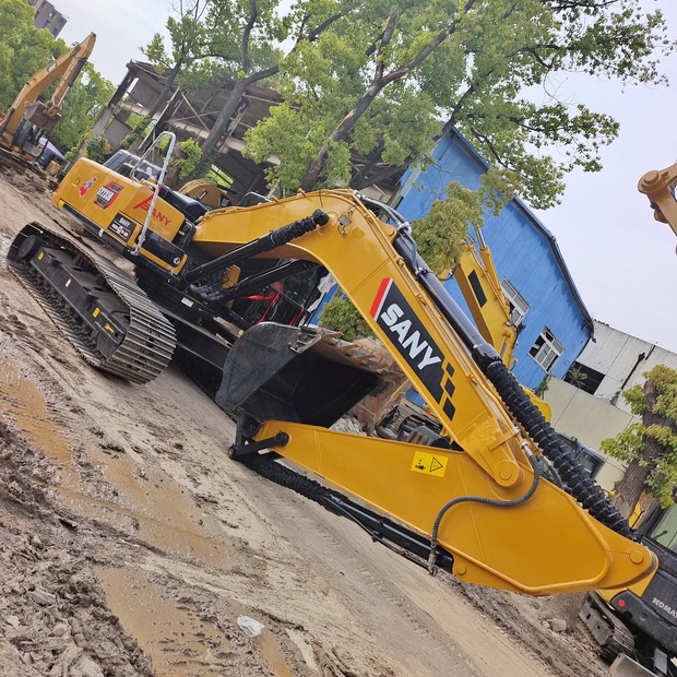 2023 SANY SY235H-44118440