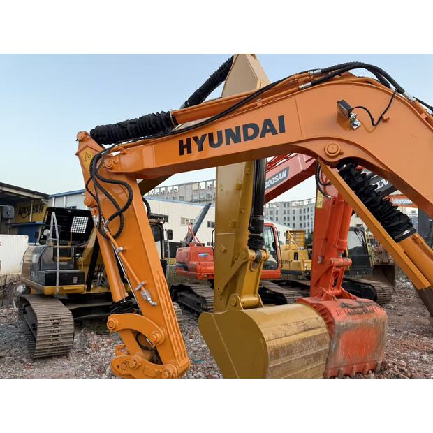 2024 هيونداي R60W-9-44118448