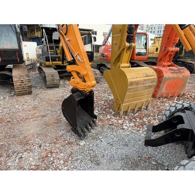 2024 هيونداي R60W-9-44118449