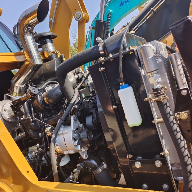 2024 Caterpillar 428F-44118555