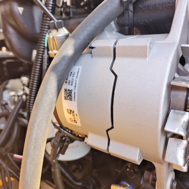 2024 Caterpillar 428F-44118557