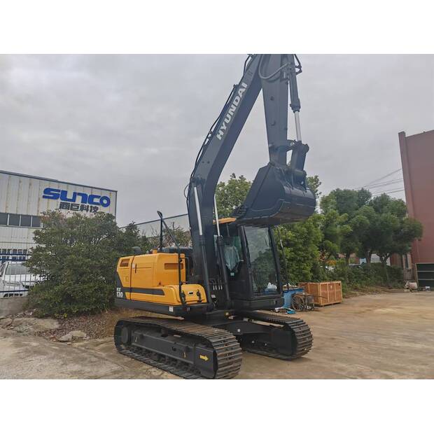 2024 هيونداي HX130-44118622