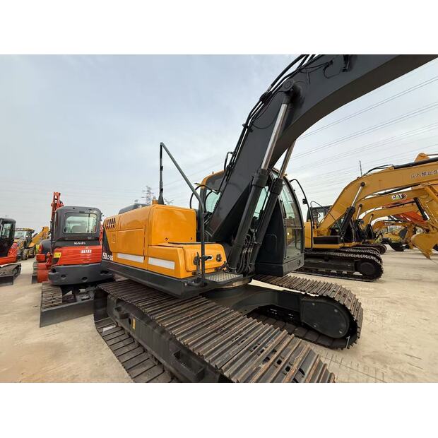 2024 هيونداي 150LC-9S-44118653