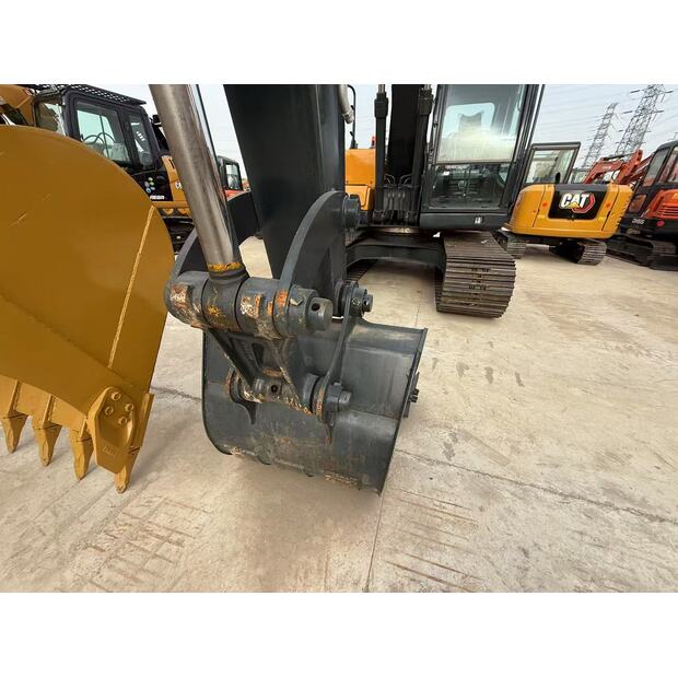 2024 هيونداي 150LC-9S-44118654