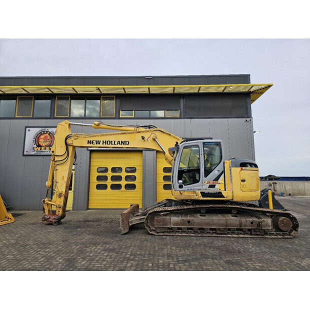 2012 نيو هولاند E235BSR-2-44118692