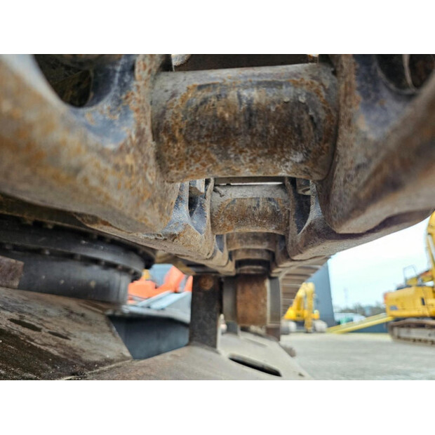 2012 نيو هولاند E235BSR-2-44118716