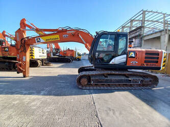 Image for TRACKED EXCAVATORS 2021 Hitachi ZX220LC
