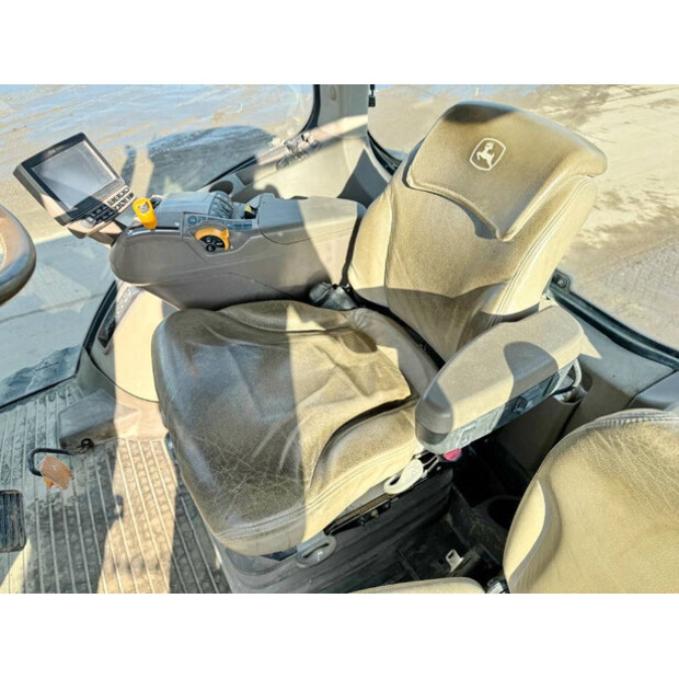 2015 JOHN DEERE 8370RT-44118924