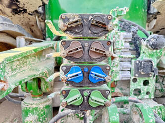 2015-john-deere-8370rt-1391722-44118937