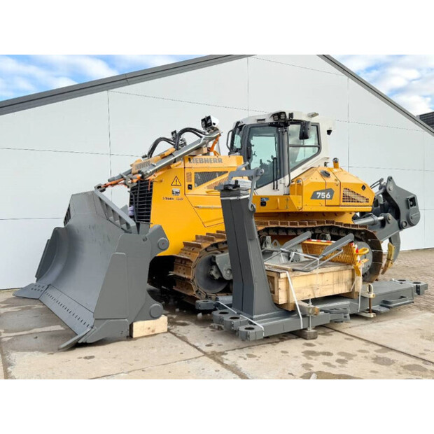 2023 Liebherr PR756-44119066