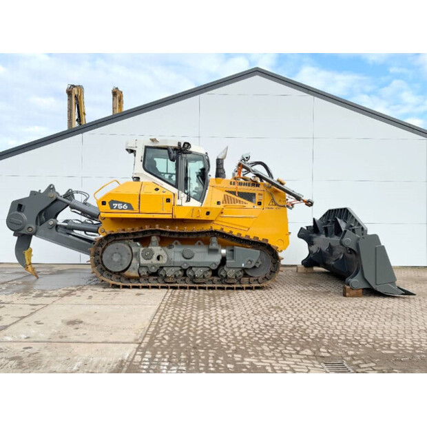 2023 Liebherr PR756-44119070