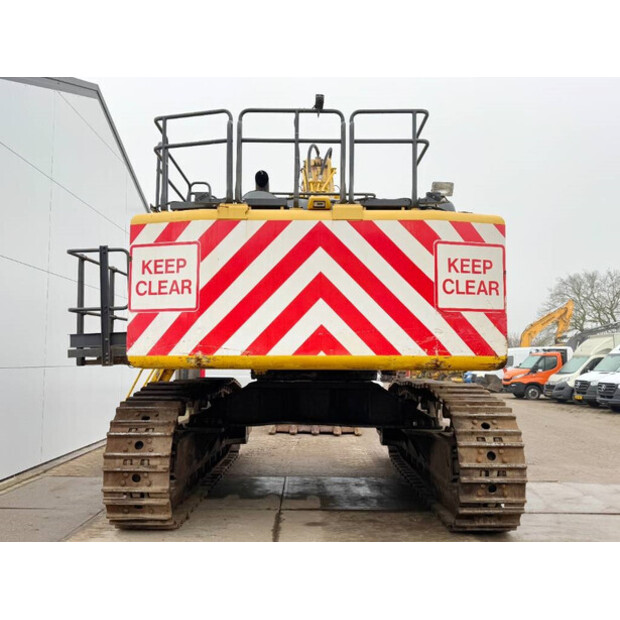 2015 كوماتسو PC700LC-8EO-44119147