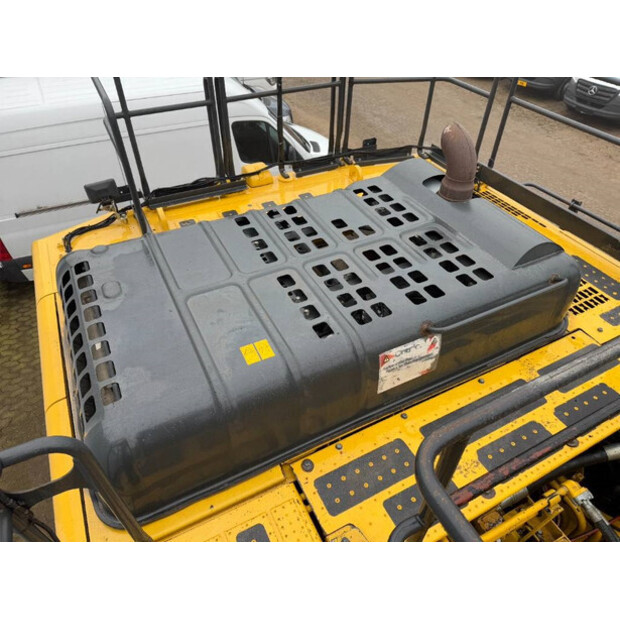 2015 كوماتسو PC700LC-8EO-44119161