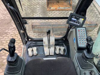 2014-liebherr-r914-1391731-44119199