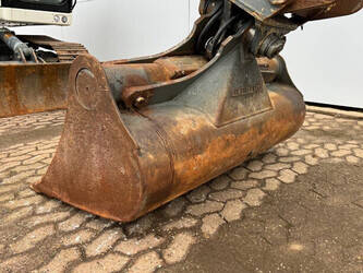 2014-liebherr-r914-1391731-44119207