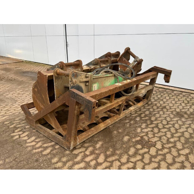 2014 Liebherr R914-44119214