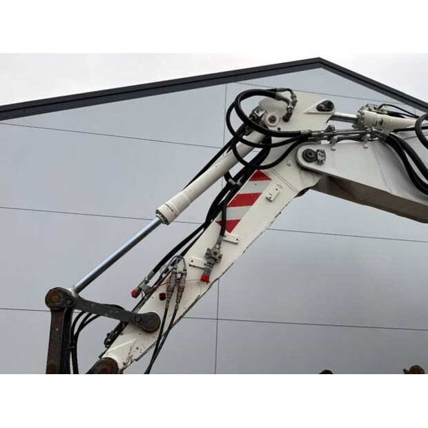 2014 Liebherr R914-44119216