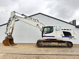 Image for EXCAVATORS 2016 Liebherr R946LC