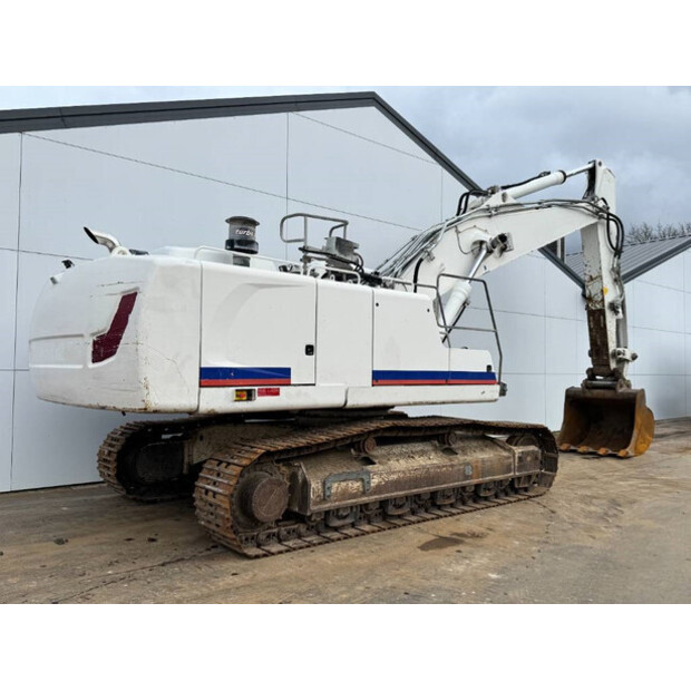 2016 ليبهير R946LC-44119288