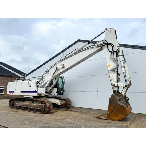 2016 ليبهير R946LC-44119290