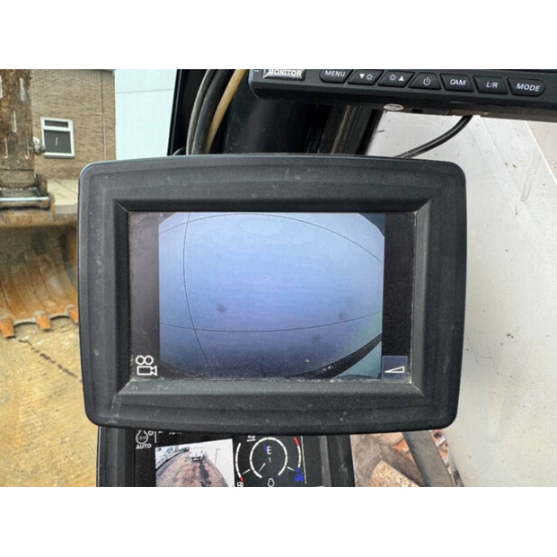 2016 ليبهير R946LC-44119299