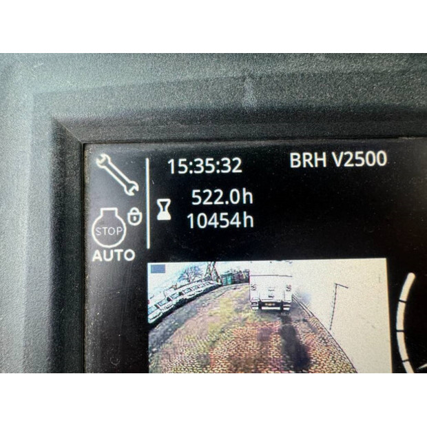 2016 ليبهير R946LC-44119322