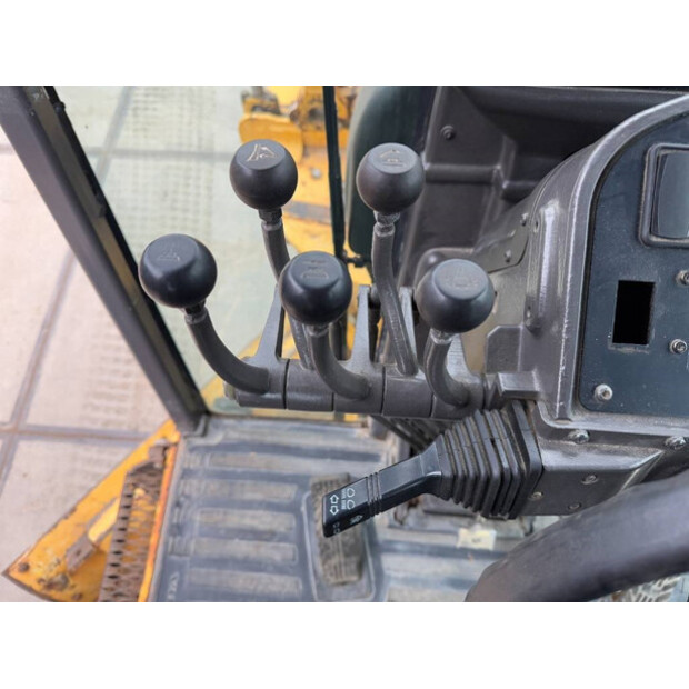 2014 Volvo G970-44119331