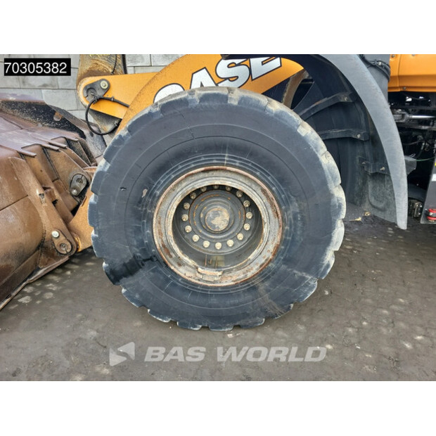 2021 CASE 821G-44119981