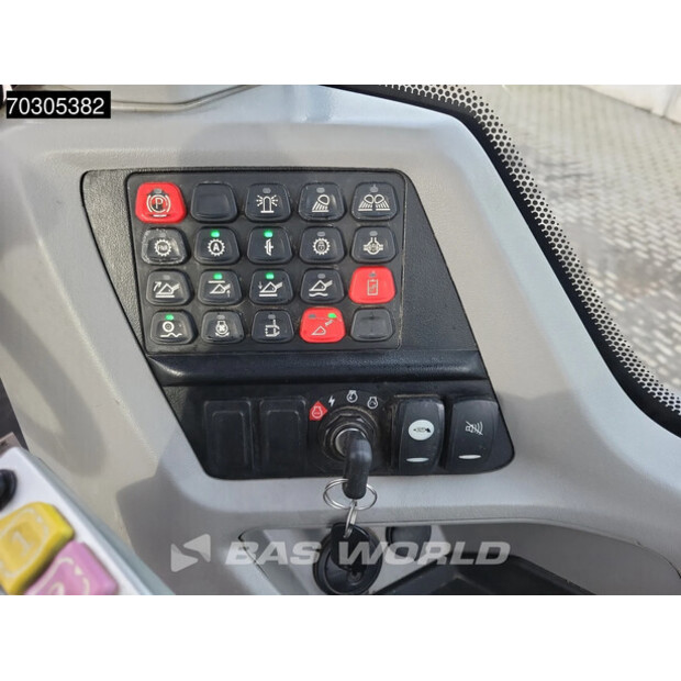 2021 CASE 821G-44119991