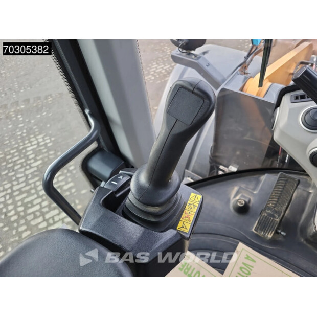 2021 CASE 821G-44119994