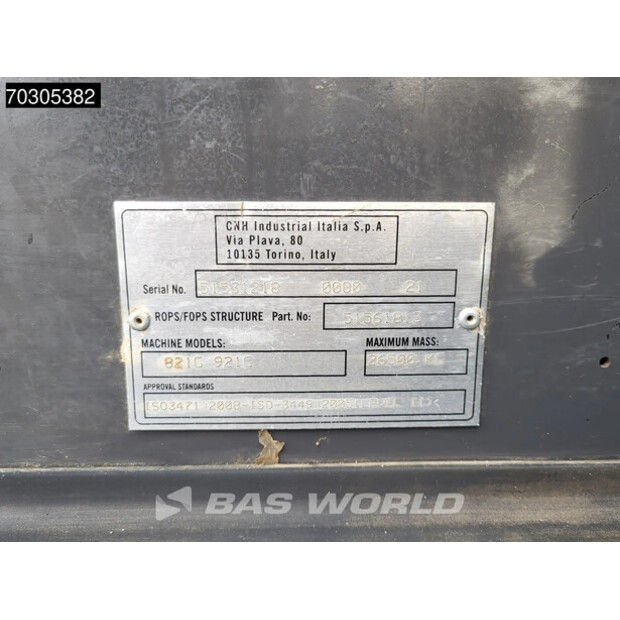 2021 CASE 821G-44120000