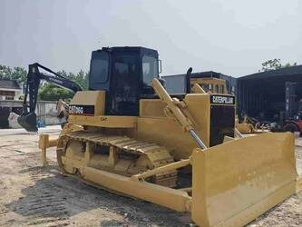 صورة ل جرارات مجنزرة 2018 كاتربيلر D6G