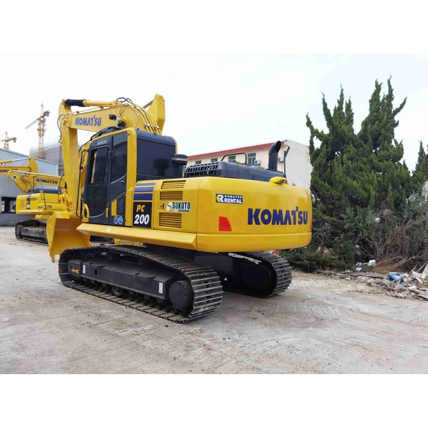 2019 Komatsu PC200-8-44120105