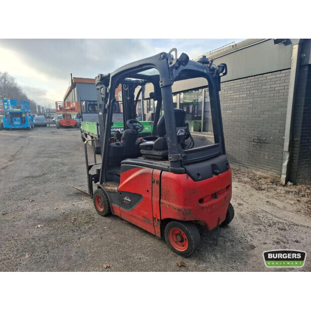 2017 ليندي E16PH-02-44120233