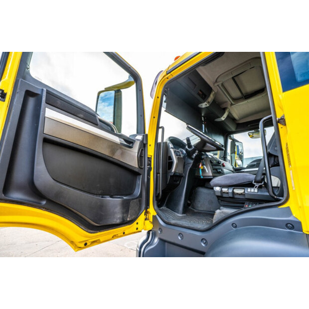 2011 MAN TGS 32.400-44120482