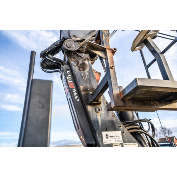 2011 MAN TGS 32.400-44120490