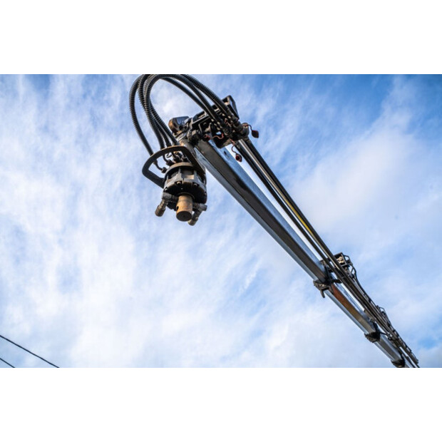 2011 MAN TGS 32.400-44120493